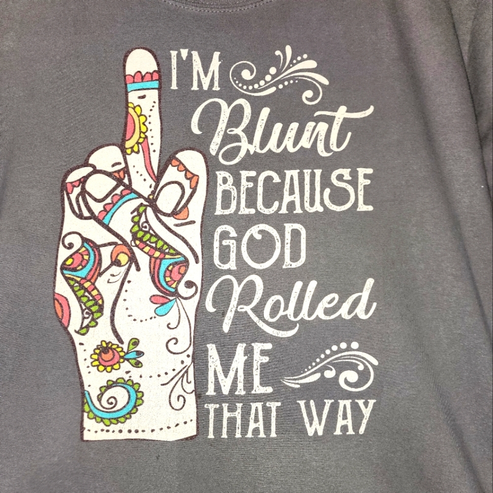 I'm Blunt Yoga T-Shirt Size 2XL fits like a Medium